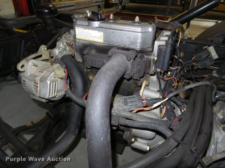 image for item J8958 2004 Toro 3200 utility vehicle