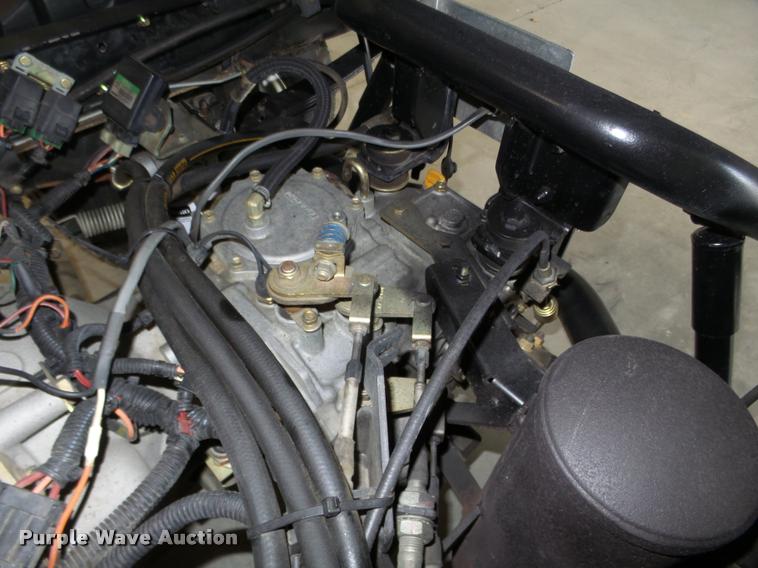 image for item J8958 2004 Toro 3200 utility vehicle