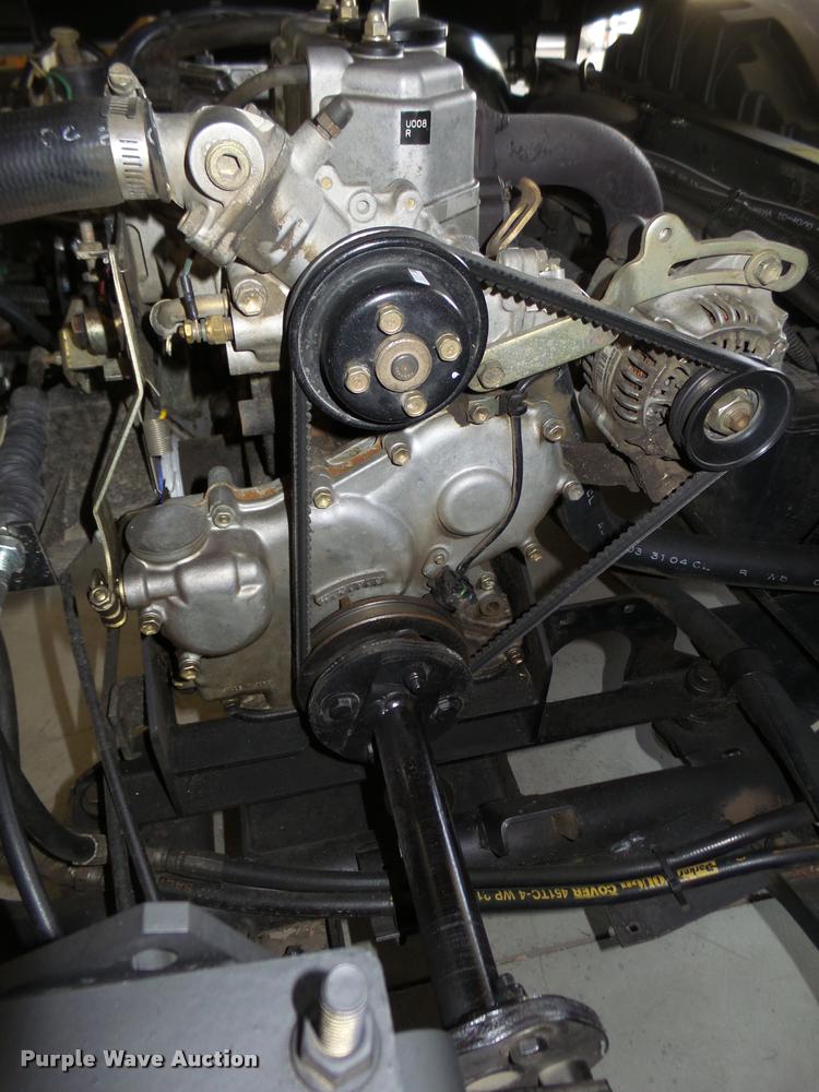 image for item J8958 2004 Toro 3200 utility vehicle