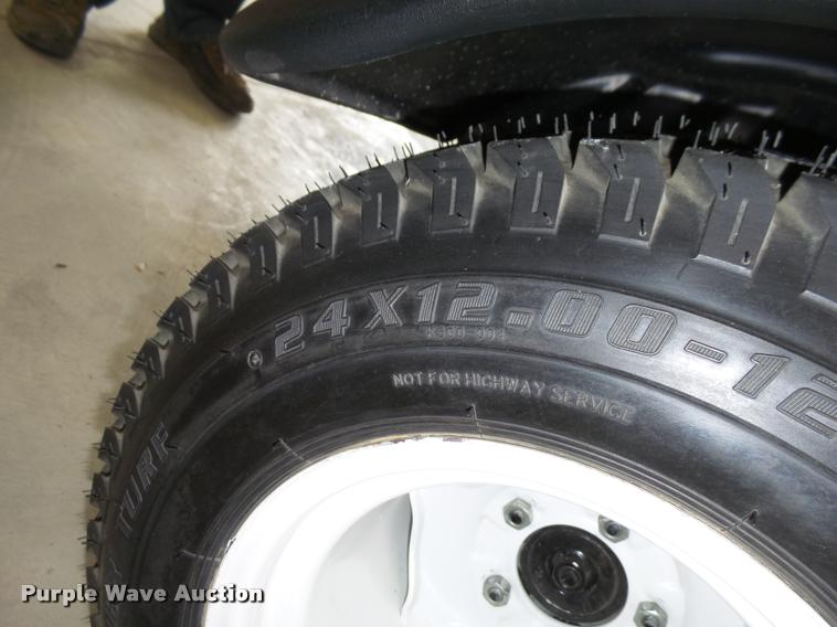 image for item J8958 2004 Toro 3200 utility vehicle