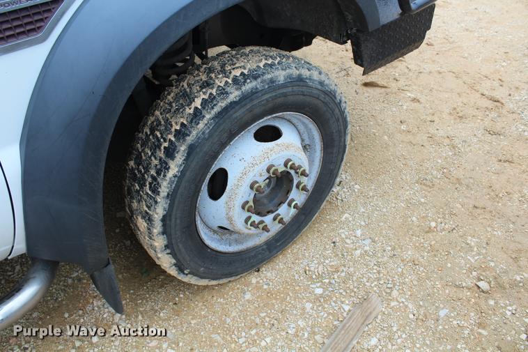 image for item K1948 2010 Ford F550 Super Duty XL SuperCab truck cab and chassis