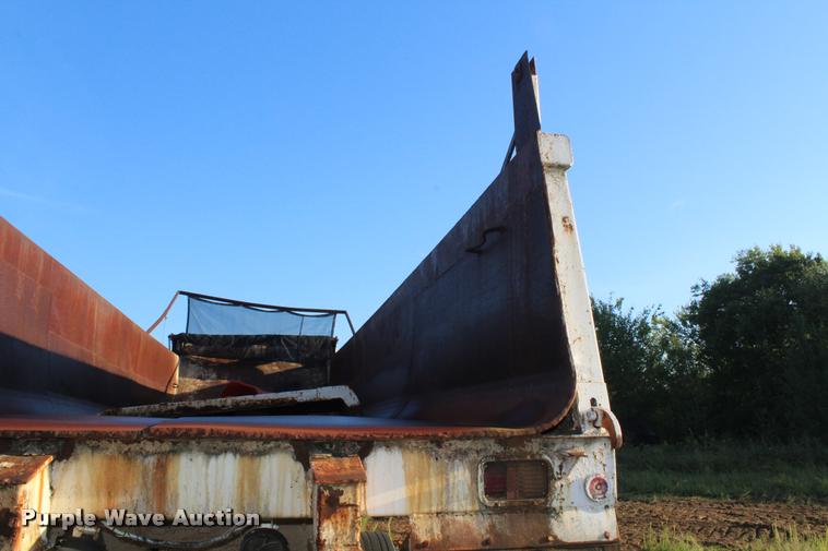 image for item K1954 1984 Cherokee end dump trailer