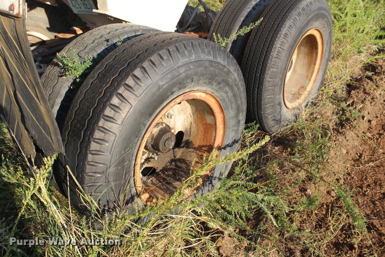 image for item K1954 1984 Cherokee end dump trailer