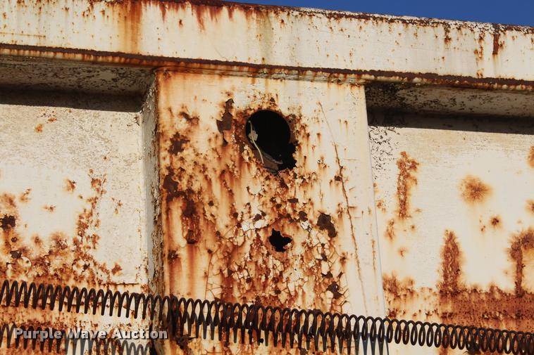 image for item K1954 1984 Cherokee end dump trailer