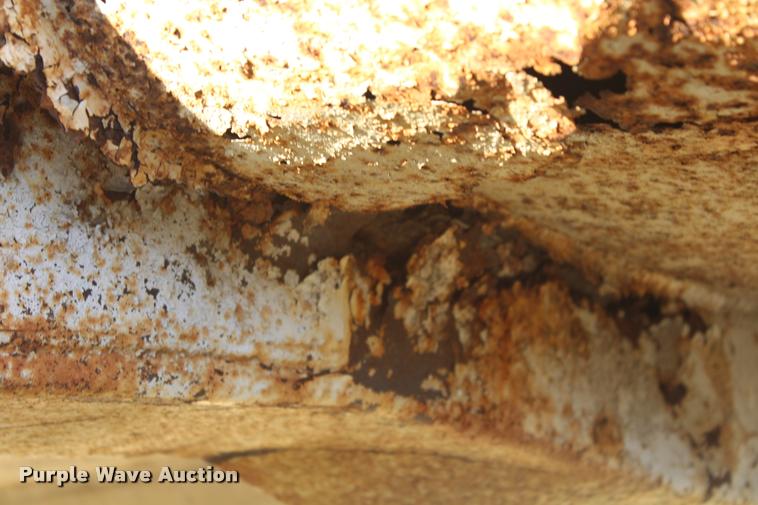 image for item K1954 1984 Cherokee end dump trailer