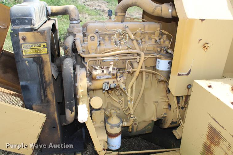 image for item K1959 Vermeer 1250 wood chipper