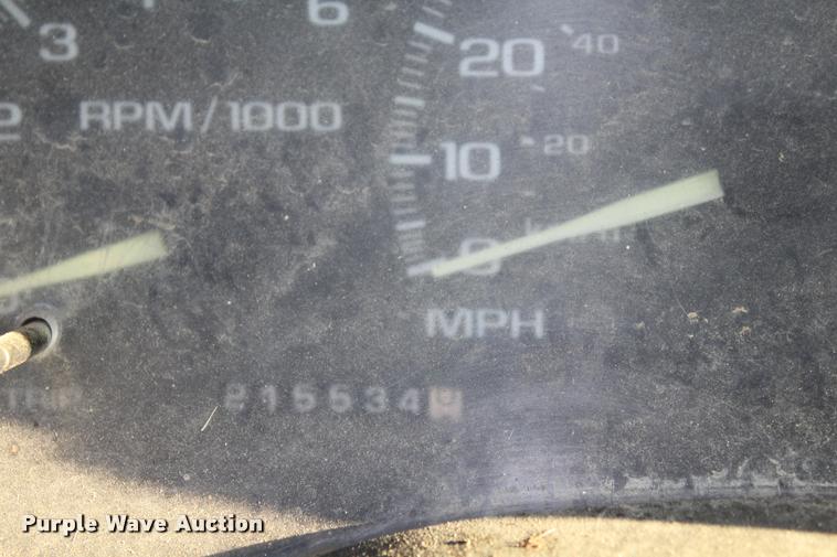 image for item K1973 1996 GMC Sierra 1500 pickup truck