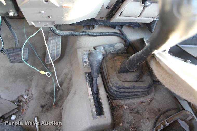 image for item K1973 1996 GMC Sierra 1500 pickup truck