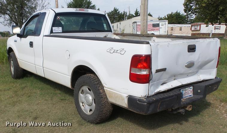 image for item K3019 2006 Ford F150 pickup truck