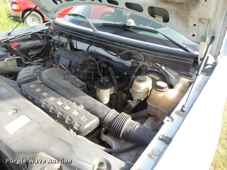 image for item K3019 2006 Ford F150 pickup truck