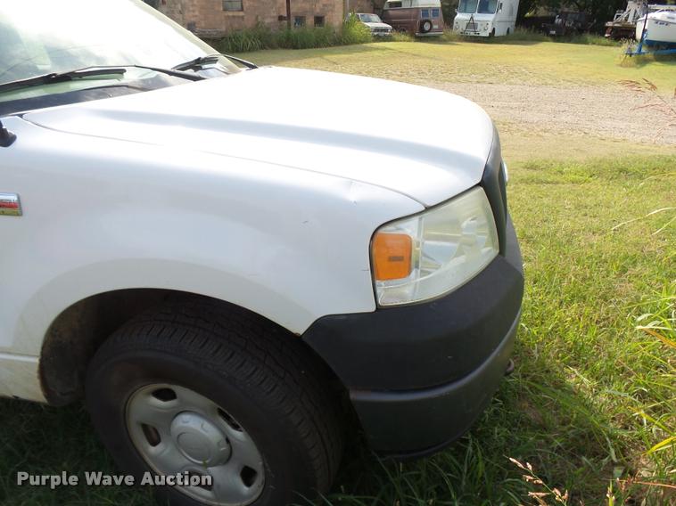 image for item K3019 2006 Ford F150 pickup truck