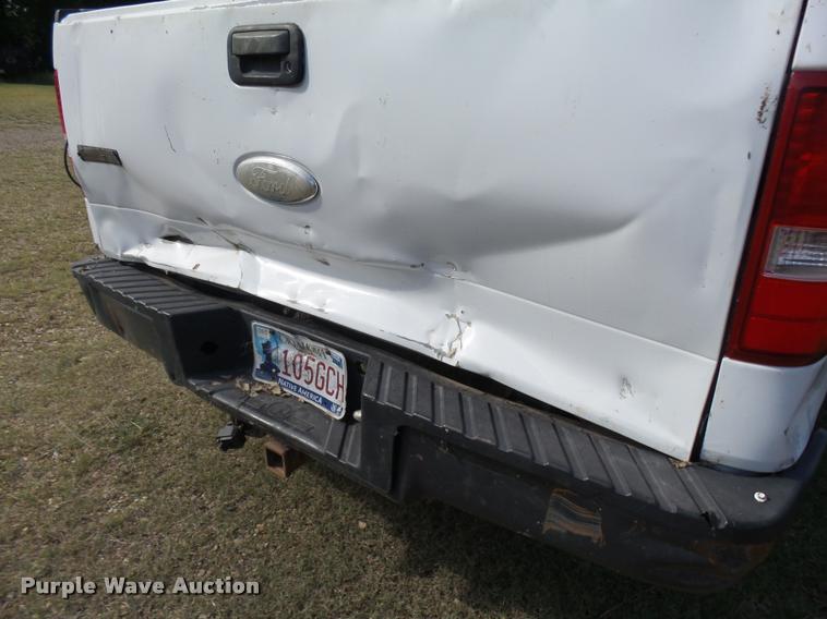 image for item K3019 2006 Ford F150 pickup truck