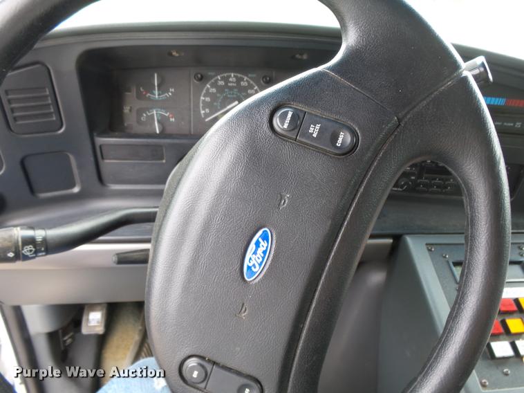 image for item K3044 1993 Ford Econoline E350 Wheeled Coach ambulance