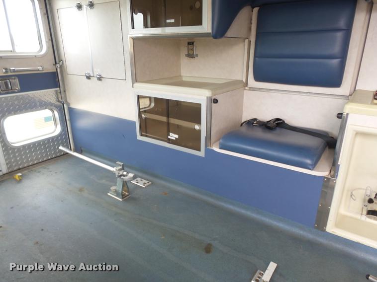 image for item K3044 1993 Ford Econoline E350 Wheeled Coach ambulance