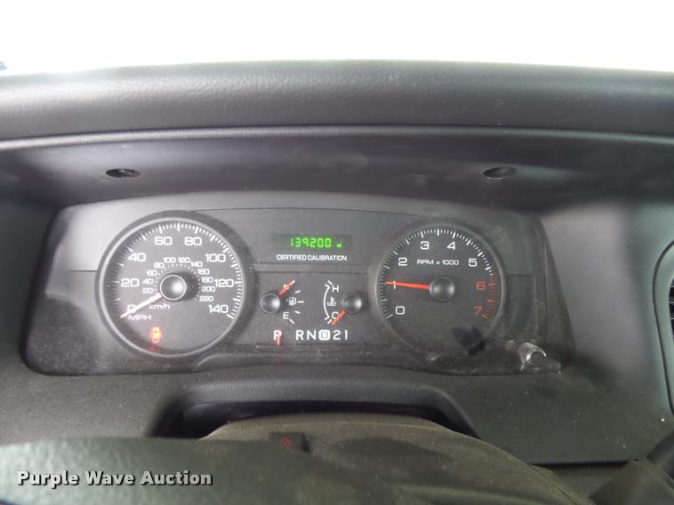 image for item K3045 2009 Ford Crown Victoria Police Interceptor