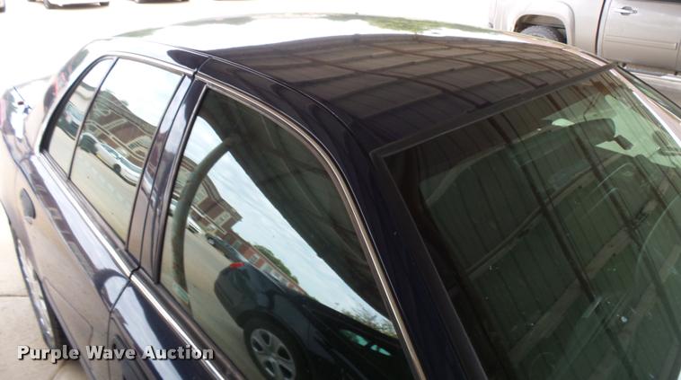 image for item K3045 2009 Ford Crown Victoria Police Interceptor