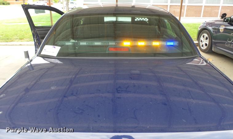 image for item K3045 2009 Ford Crown Victoria Police Interceptor