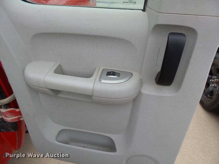 image for item K3049 2008 Chevrolet Silverado 1500 Ext. Cab pickup truck