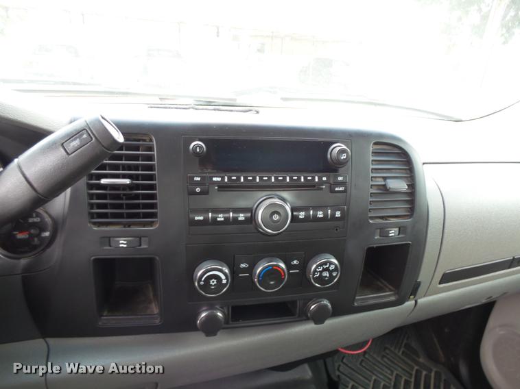 image for item K3049 2008 Chevrolet Silverado 1500 Ext. Cab pickup truck