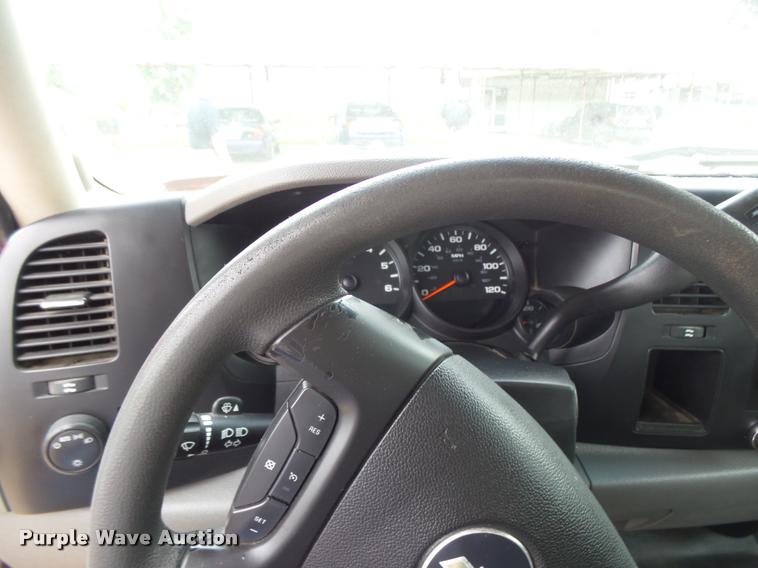 image for item K3049 2008 Chevrolet Silverado 1500 Ext. Cab pickup truck