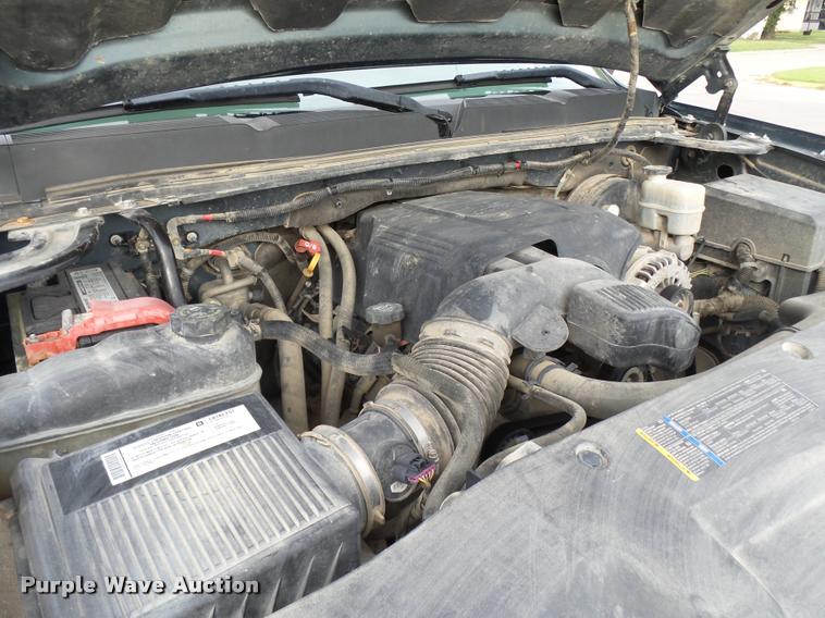 image for item K3052 2008 Chevrolet Silverado 1500 Ext. Cab pickup truck