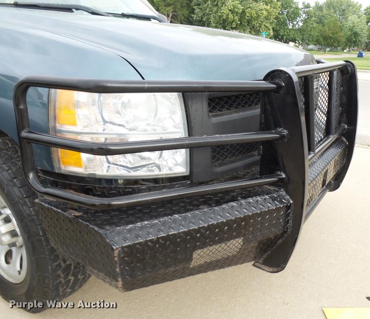 image for item K3052 2008 Chevrolet Silverado 1500 Ext. Cab pickup truck