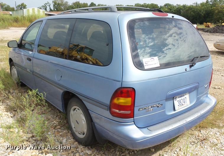 image for item K3053 1995 Ford Windstar van
