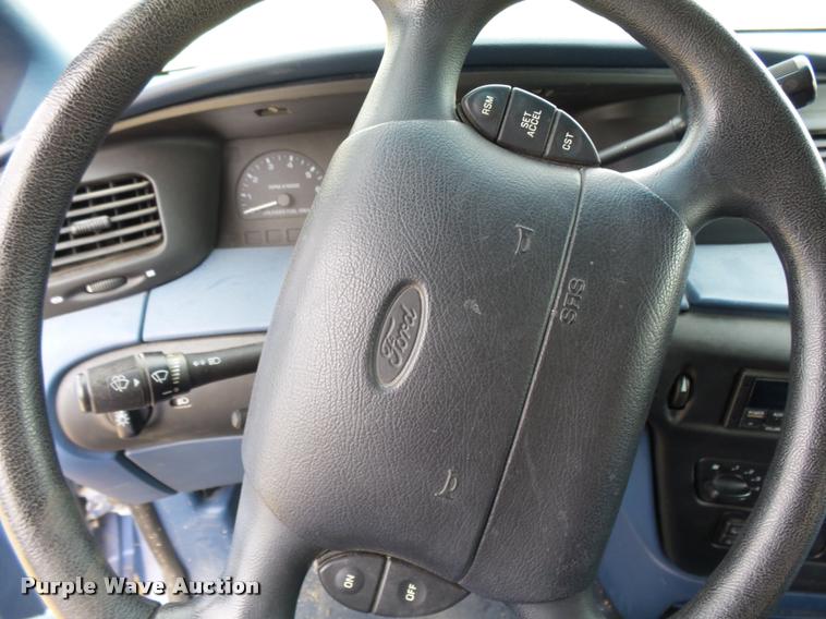 image for item K3053 1995 Ford Windstar van