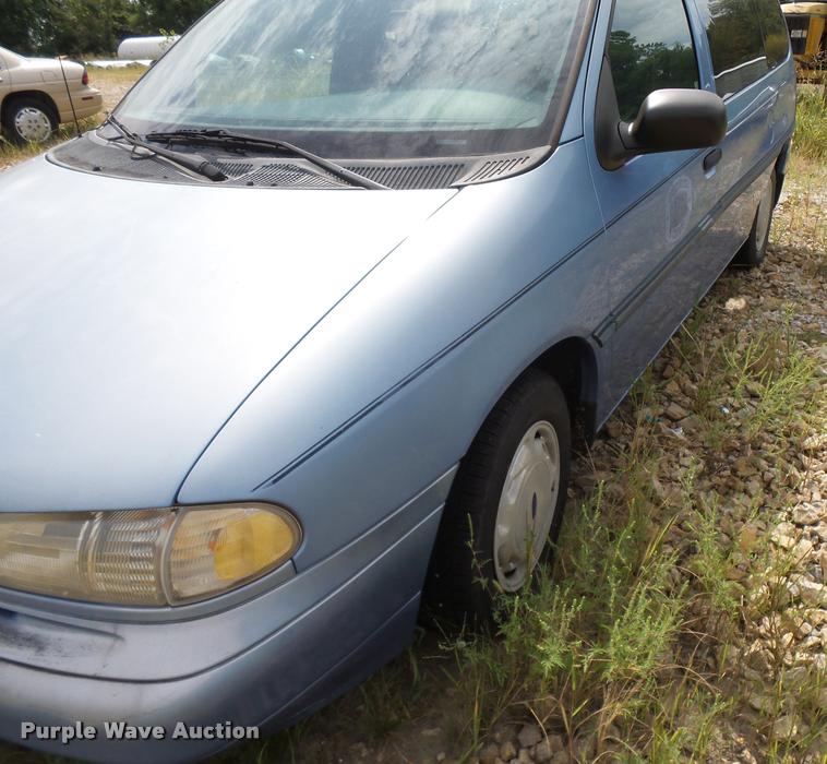 image for item K3053 1995 Ford Windstar van