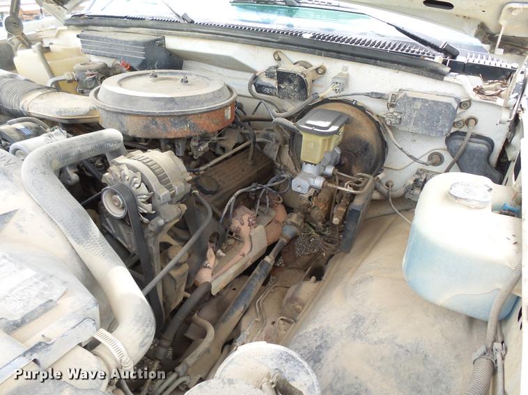 image for item K3057 1994 Chevrolet 1500 Ext. Cab pickup truck