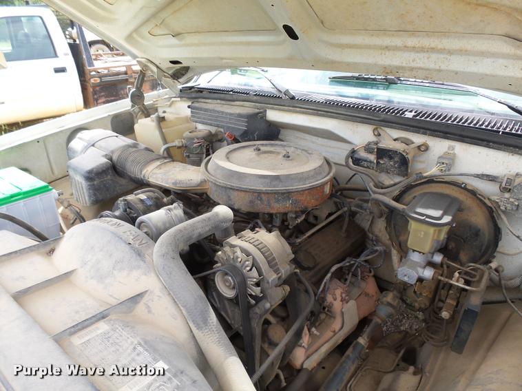 image for item K3057 1994 Chevrolet 1500 Ext. Cab pickup truck