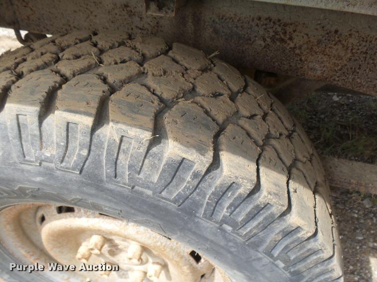 image for item K3057 1994 Chevrolet 1500 Ext. Cab pickup truck