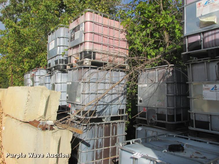 image for item K4228 (14) poly liquid totes