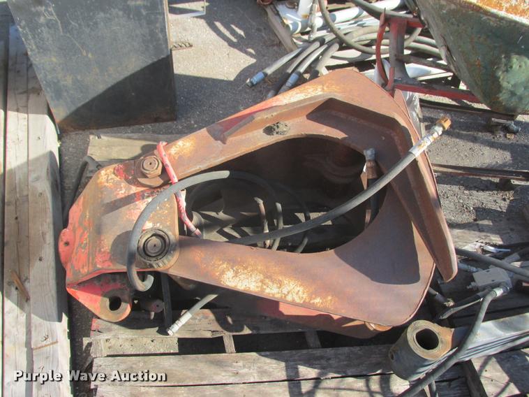 image for item K4229 (2) Prentice grapples