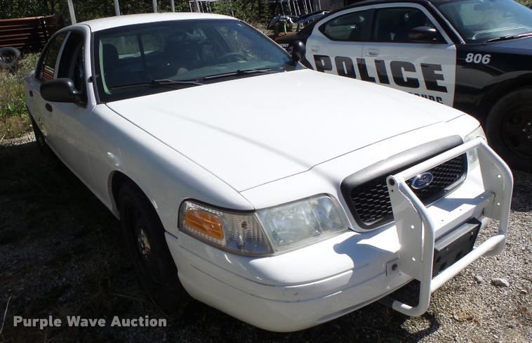 image for item K5674 2006 Ford Crown Victoria Police Interceptor