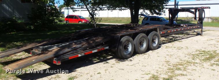 image for item K5684 2012 Fabrique Par car trailer