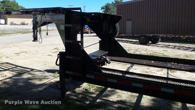 image for item K5684 2012 Fabrique Par car trailer