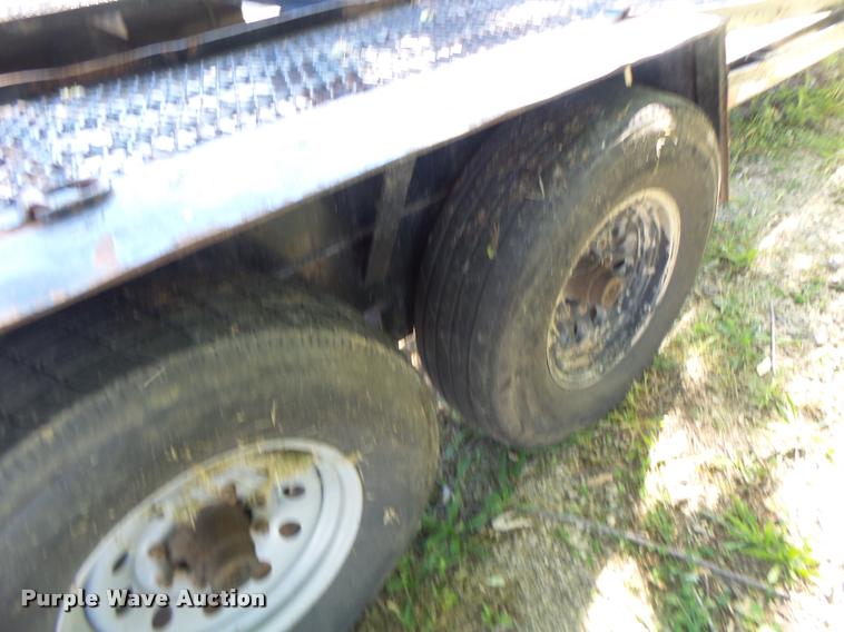 image for item K5684 2012 Fabrique Par car trailer