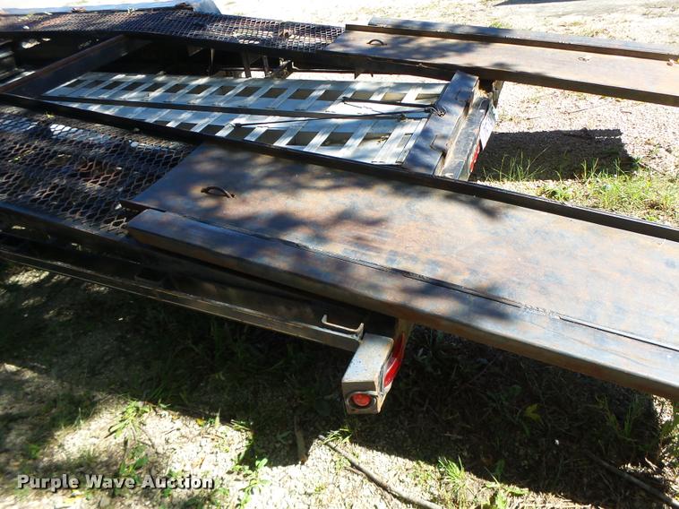 image for item K5684 2012 Fabrique Par car trailer