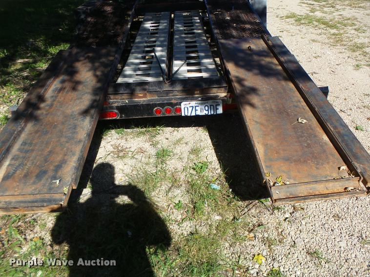 image for item K5684 2012 Fabrique Par car trailer