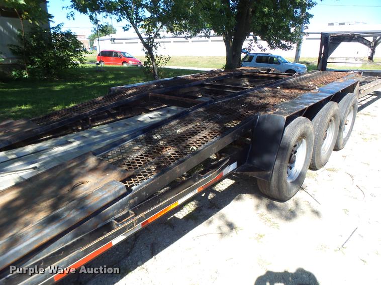 image for item K5684 2012 Fabrique Par car trailer