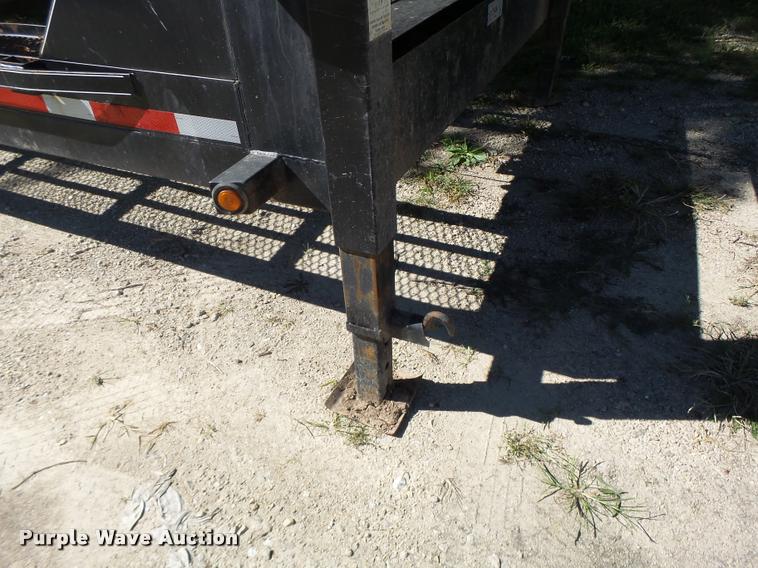 image for item K5684 2012 Fabrique Par car trailer