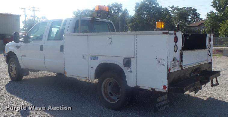 image for item K7722 2004 Ford F550 XL Crew Cab utility bed