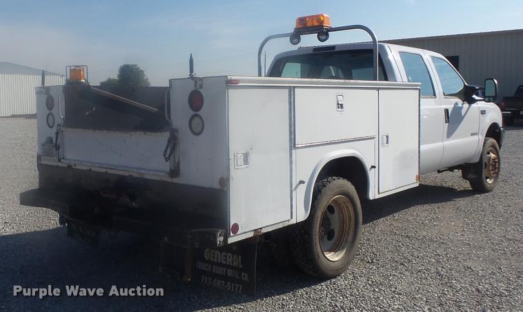 image for item K7722 2004 Ford F550 XL Crew Cab utility bed