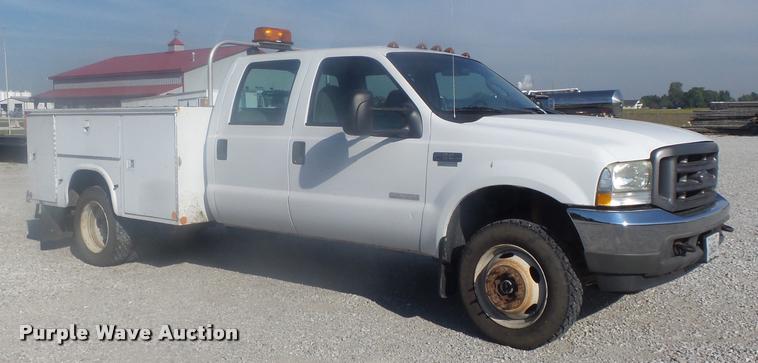 image for item K7722 2004 Ford F550 XL Crew Cab utility bed