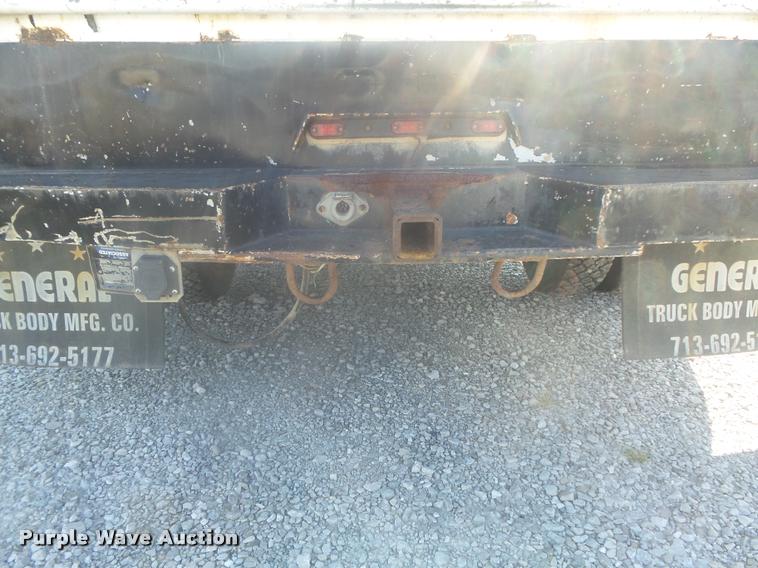 image for item K7722 2004 Ford F550 XL Crew Cab utility bed