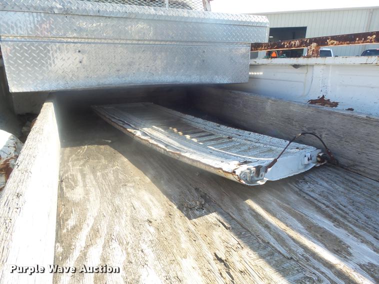 image for item K7723 1997 Ford F250 HD pickup truck