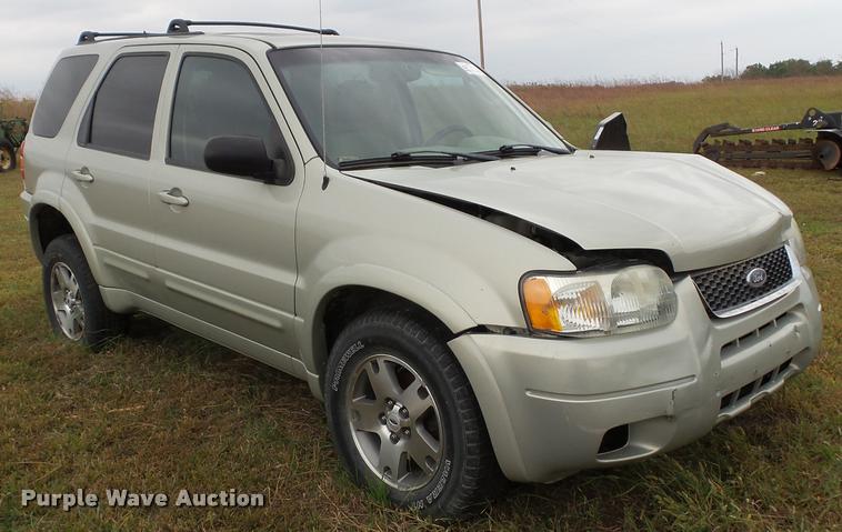 image for item K8173 2003 Ford Escape Limited SUV