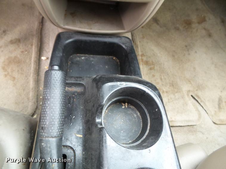 image for item K8173 2003 Ford Escape Limited SUV