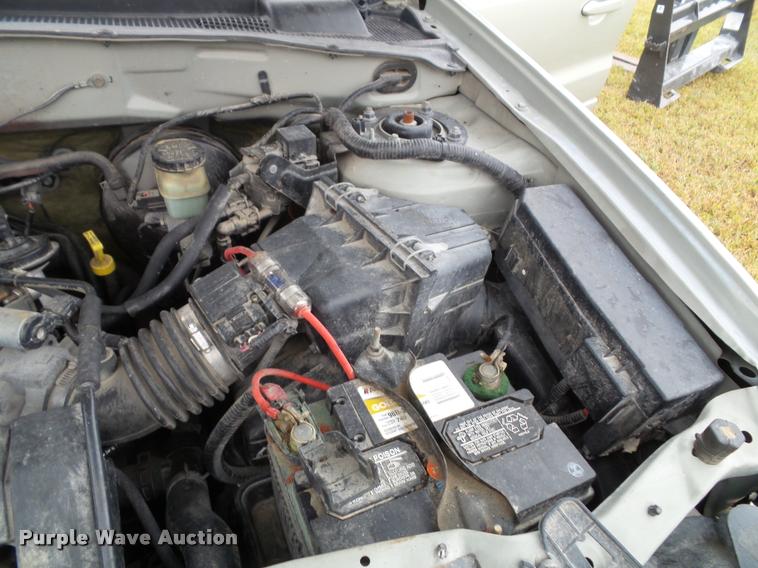 image for item K8173 2003 Ford Escape Limited SUV